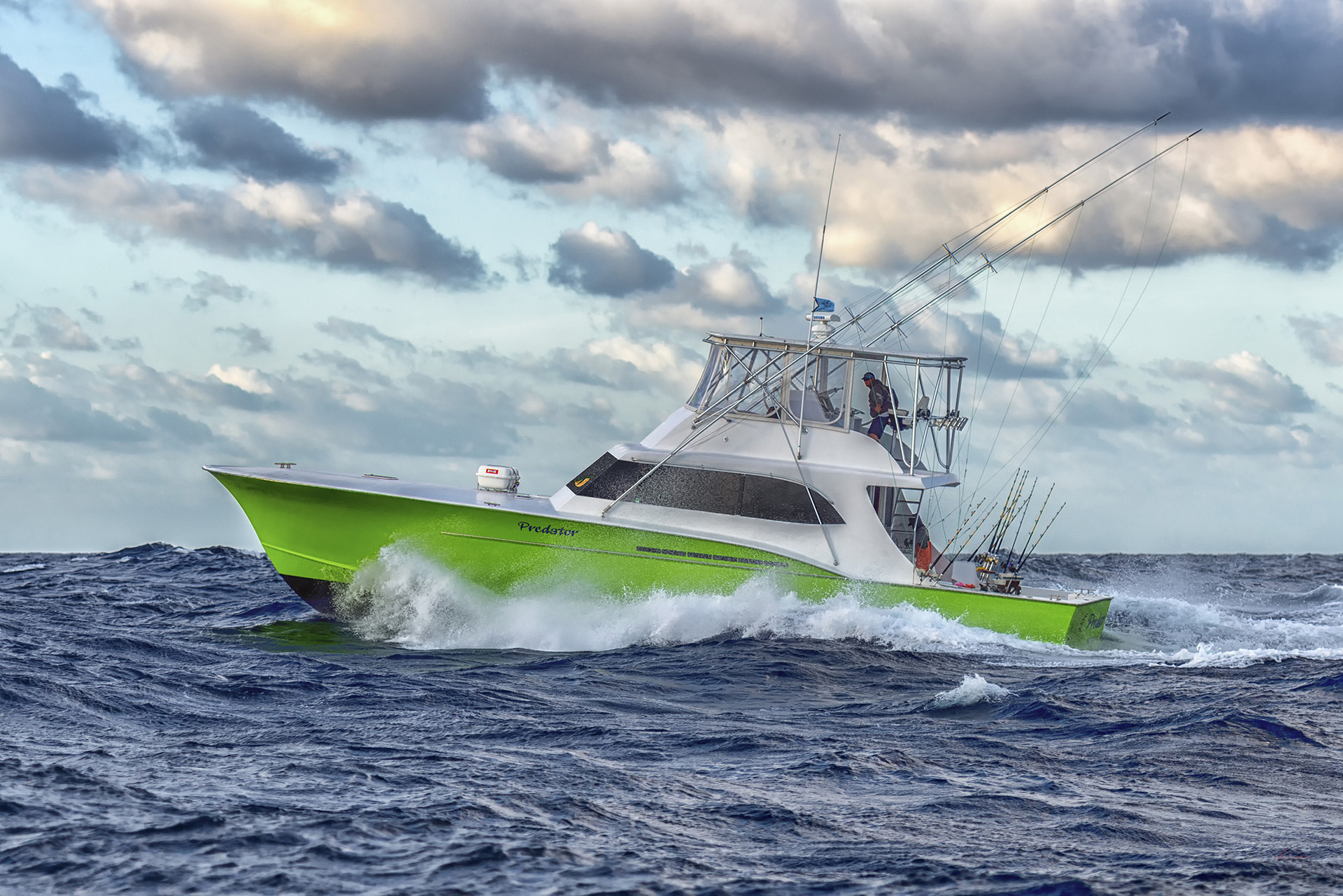 The Boat - Predator Sport Fishing - Offshore Charter Fishing - Hatteras NC